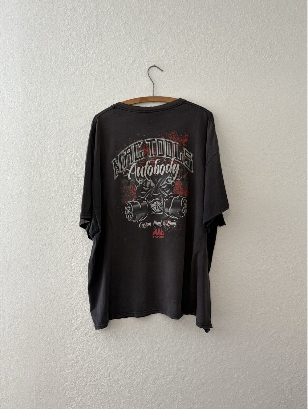 Mac Tools Auto Body T-Shirt Faded Distressed Mens 2XL Black Muscle Car Mechanic